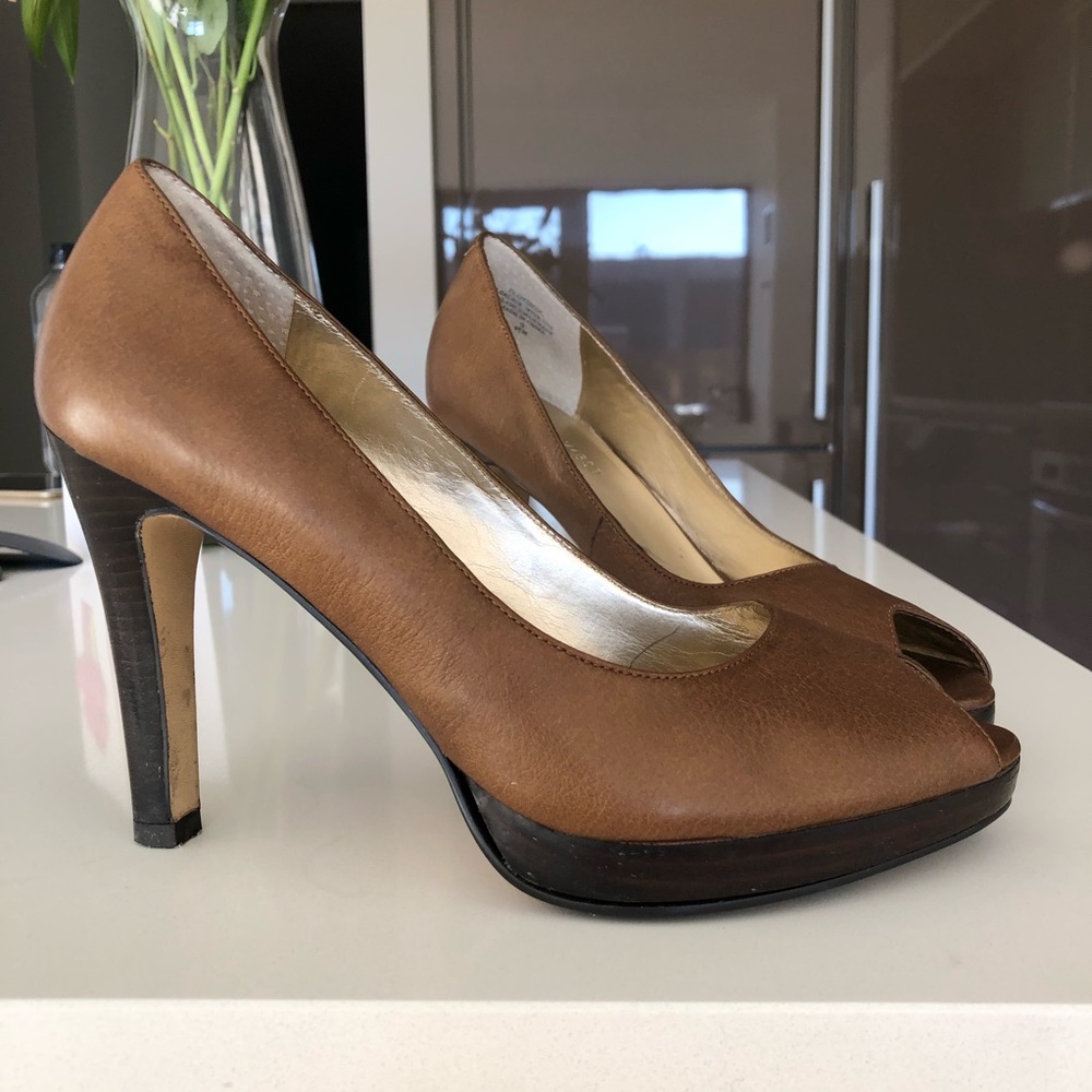 Nine West Peep Toe Heel